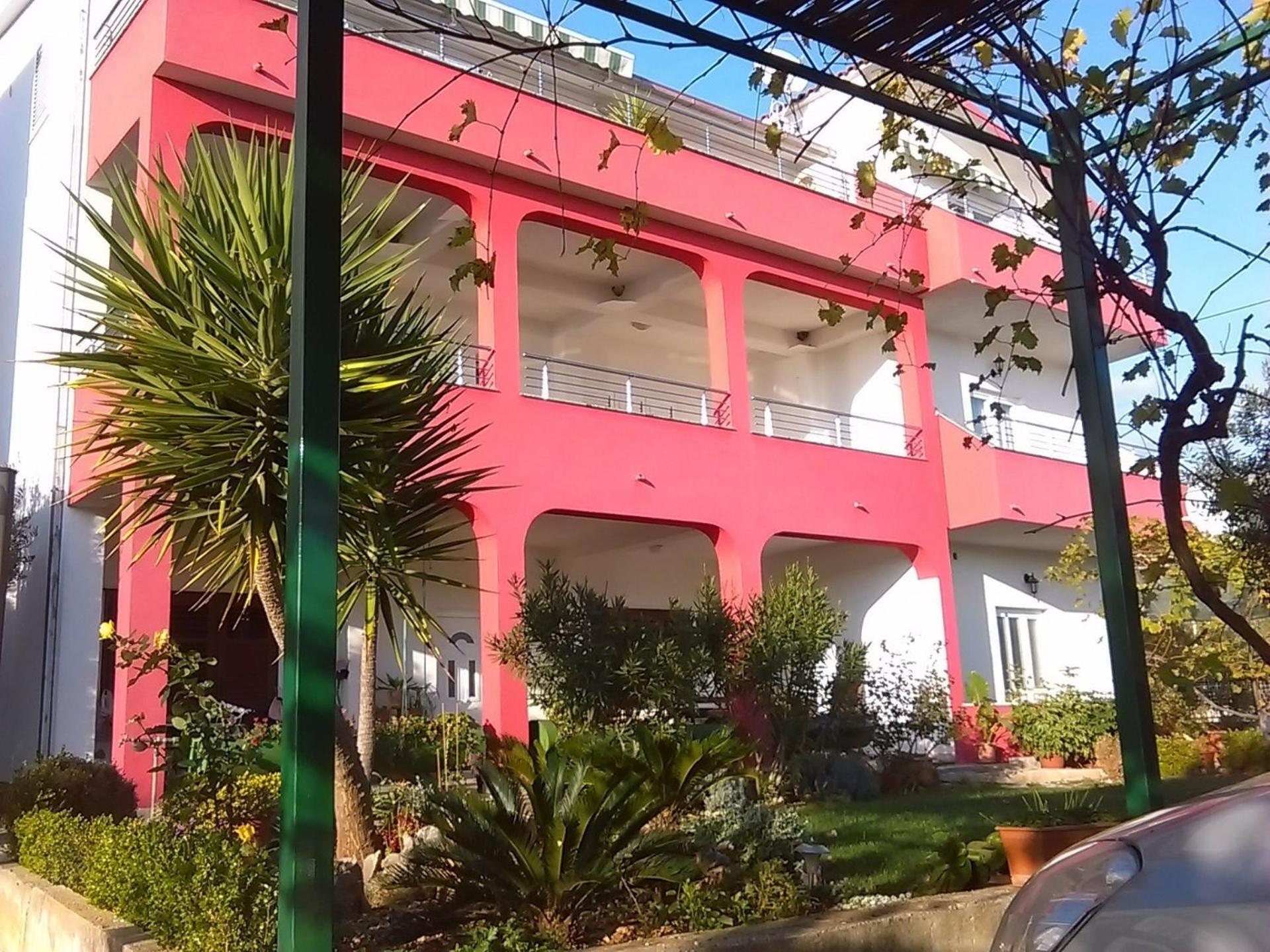 Apartments Mare - 30 M From Pebble Beach Seget Vranjica Eksteriør billede