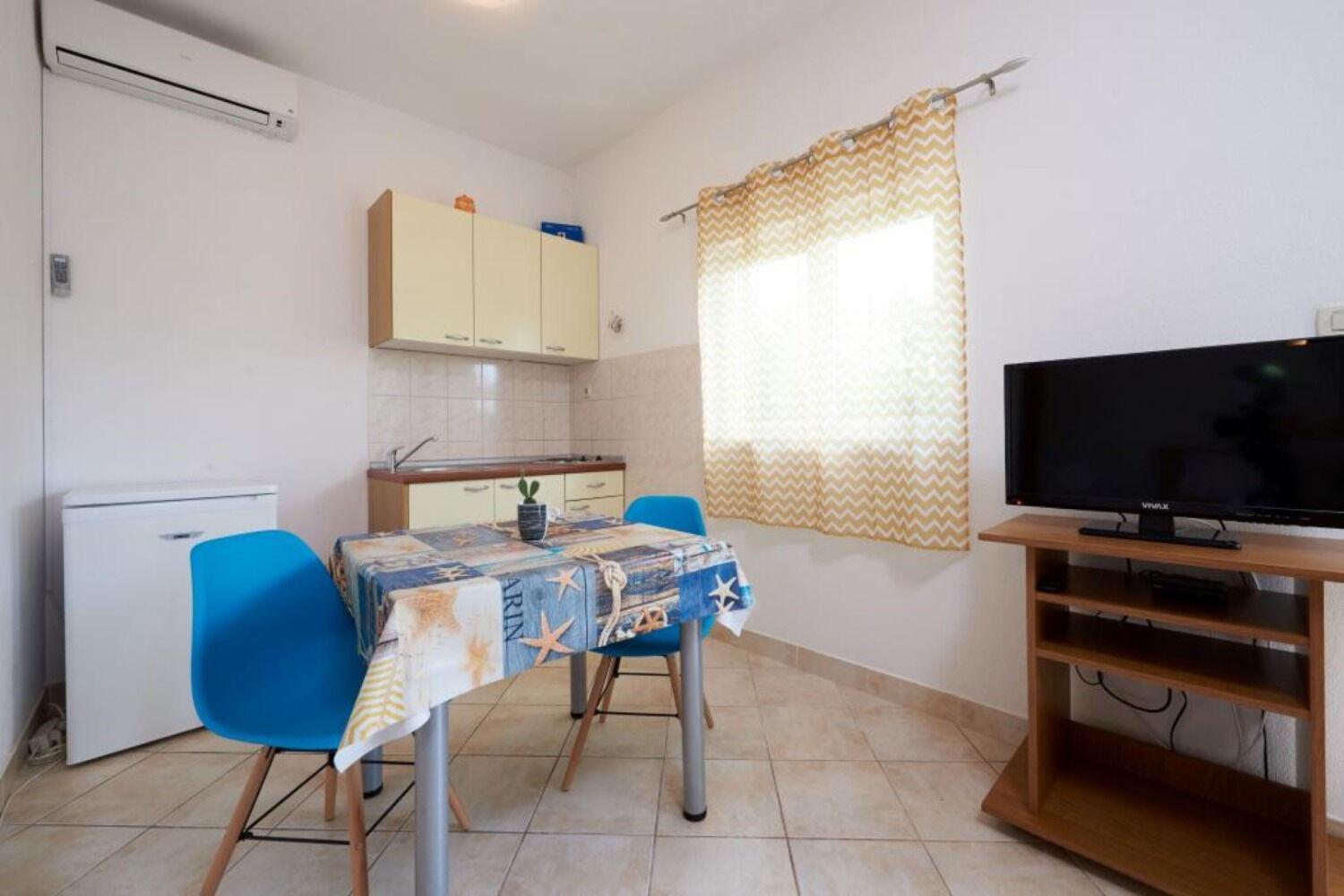 Apartments Mare - 30 M From Pebble Beach Seget Vranjica Eksteriør billede