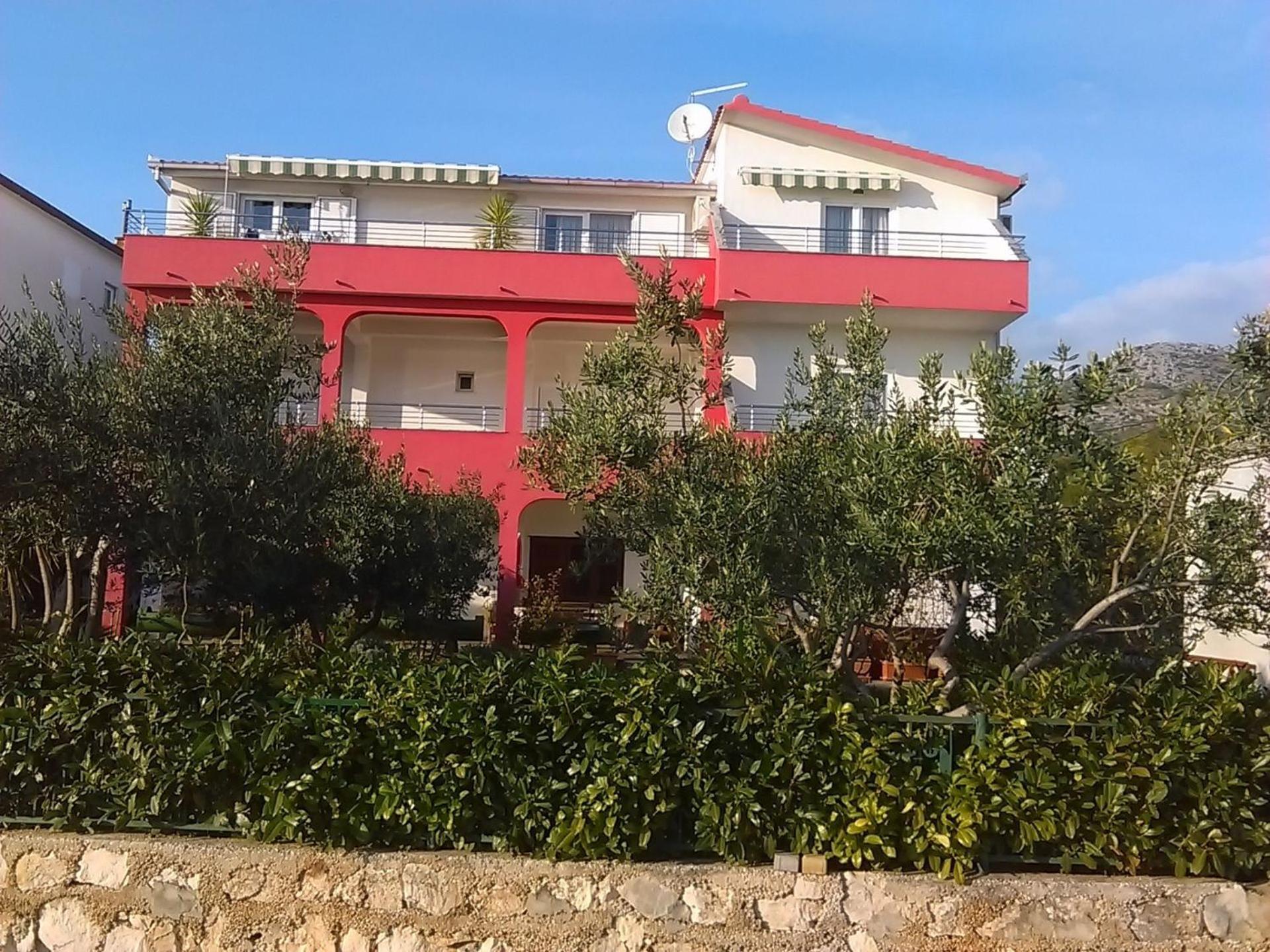 Apartments Mare - 30 M From Pebble Beach Seget Vranjica Eksteriør billede